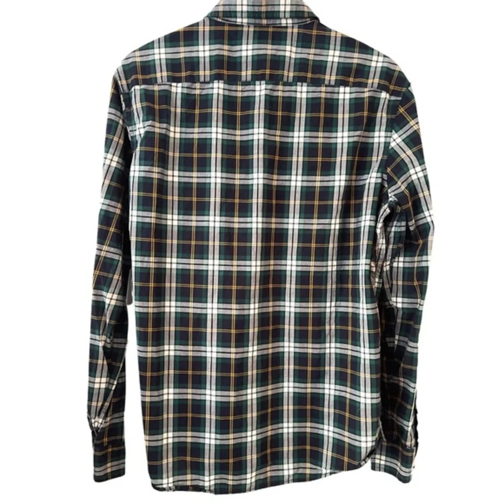 Banana Republic Organic Cotton Untucked Fit‎ Plaid Button Down Shirt